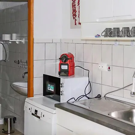 Appartement In With Wifi Obrovac