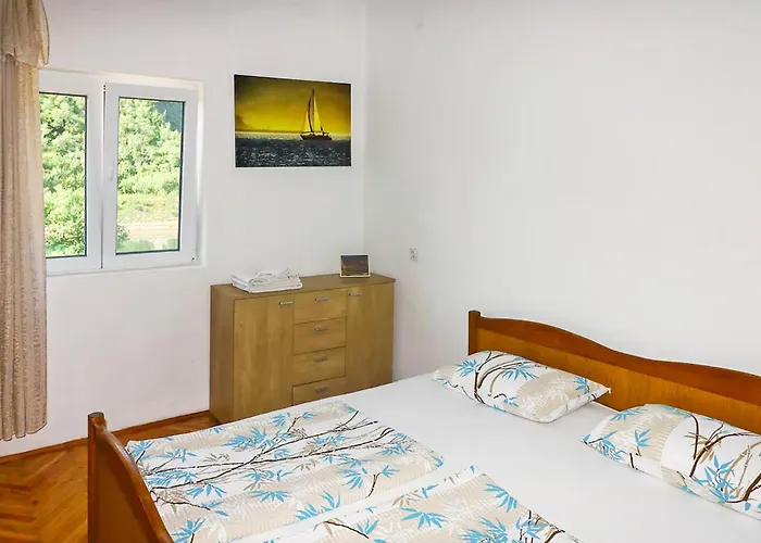 Apartment 2 Bedroom Cozy In Obrovac